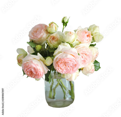 Obraz na plátne Elegant Bouquet of Soft Pink Garden Roses in Glass Vase Isolated on White Backgr