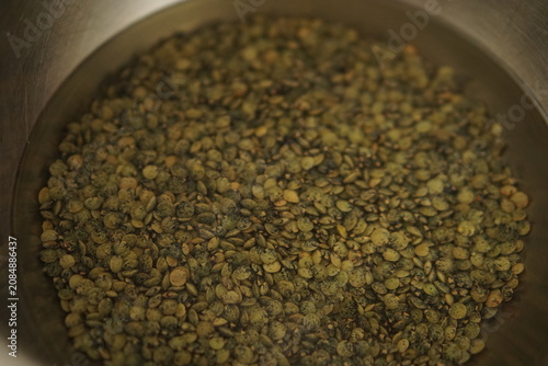 Foto lentils, grains, healthy food, organic food, home cooked, cooking, soaking lenti