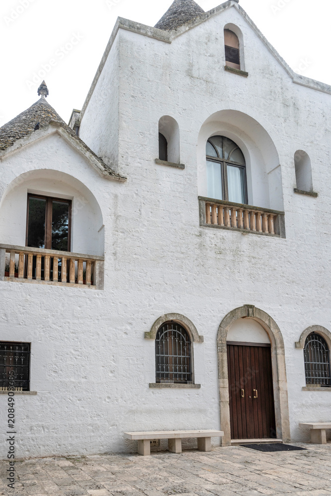 Fototapeta premium The Old town of Alberobello, Italy