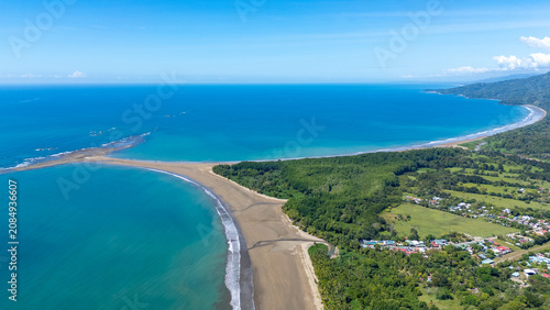 фотографія Uvita beach whale tail formation in costa rica