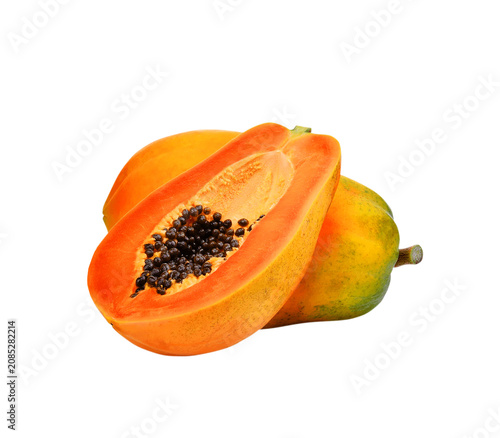 Konstfotografi papaya fruit isolated on white