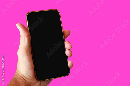 Fotografía Smartphone fondo rosa teléfono pantalla en negro fondo rosa fucsia pink fuchsia