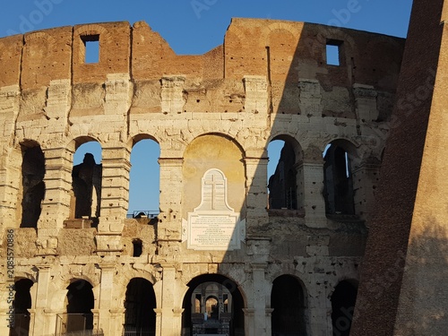 Foto Ancient Rome Colosseum Arches Grandeur