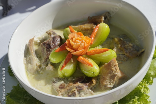 Schilderij op canvas A traditional dish from Baubau, Southeast Sulawesi, is commonly known as Ayam Nasu Wolio