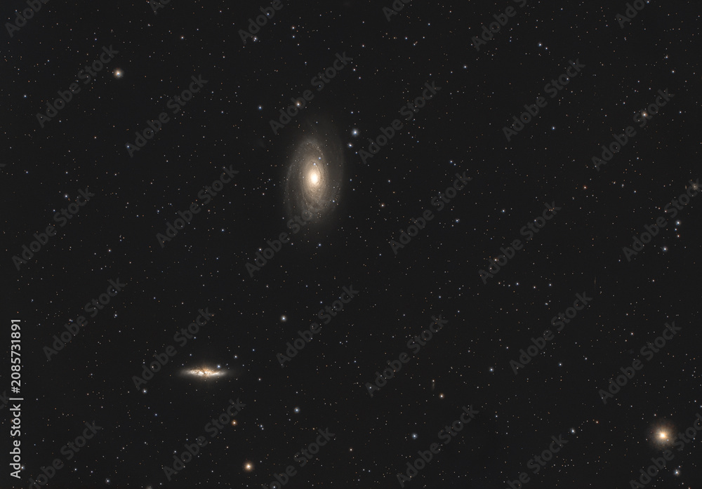 Fototapeta premium Deep space astrophotography of a majestic glowing spiral galaxy