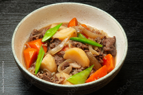 牛肉の肉じゃが