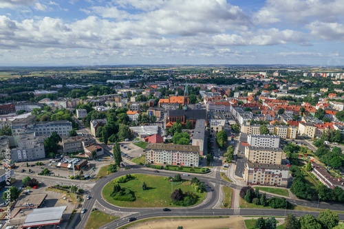 Racibórz, piękne miasto na Śląsku w Polsce, panorama z lotu ptaka latem.