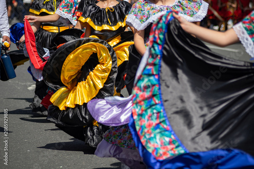 Konstfotografi Costa rica independence day dancers performing traditional folkloric dance