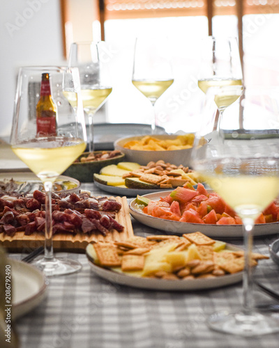 COMIDA DE APERTIVO Y PICOTEO CON AMIGOS