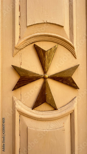 Maltese Cross Symbol – Iconic Emblem of Malta