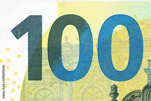 Foto The image shows the front side of a 100 Euro banknote from the Europa series