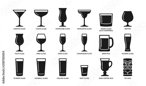 Foto Cocktail Glass Icon Set with Martini Wine Beer Whiskey Champagne and Specialty D