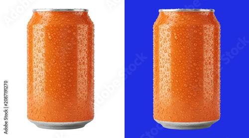 Cuadro en lienzo A cold aluminum soda can with orange liquid inside, covered in water droplets an