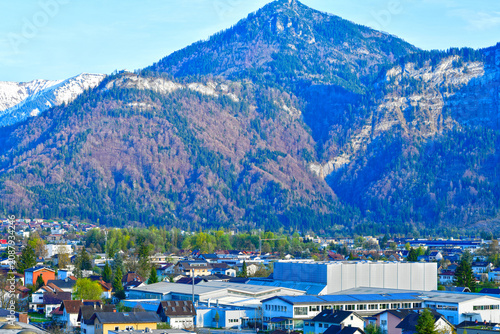 Foto Blick über die Stadt Dornbirn in Vorarlberg auf den markanten Karren mit der Sei