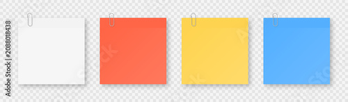 Foto Sticky note paper set attached with paper clip