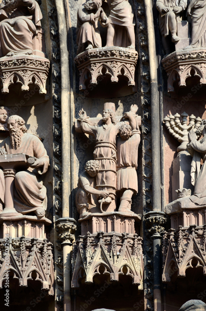 Ταπετσαρία Detalle de la catedral de Estrasburgo, Alsacia, Francia