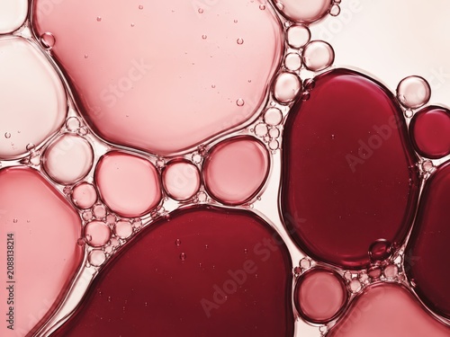 Ruby Red Beauty Serum Cell Bubbles