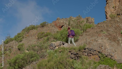 Hiking uphill on the Guergues ridge