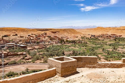 Foto Aerial view of Ait Benhaddou old casbah, Unesco heritage site in Morocco