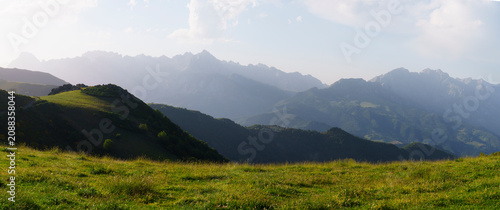Foto Picos de Europa National Park view from Llesba viewpoint in Cantabria Spain