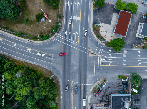 Konstfotografi Aerial view of an street intersection in Canton, Massachusetts