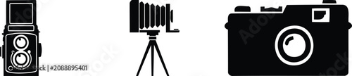 Foto Black silhouette icons of three vintage and modern cameras arranged in a simple