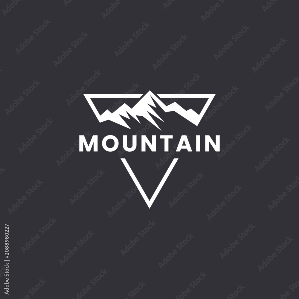 Naklejka premium Geometric mountain triangle outdoor logo template