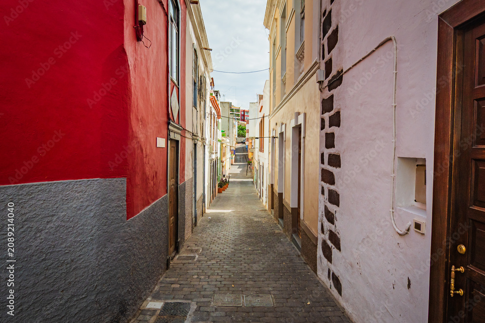 Fototapeta premium Cityscape of Tazacorte (La Palma, Spain)
