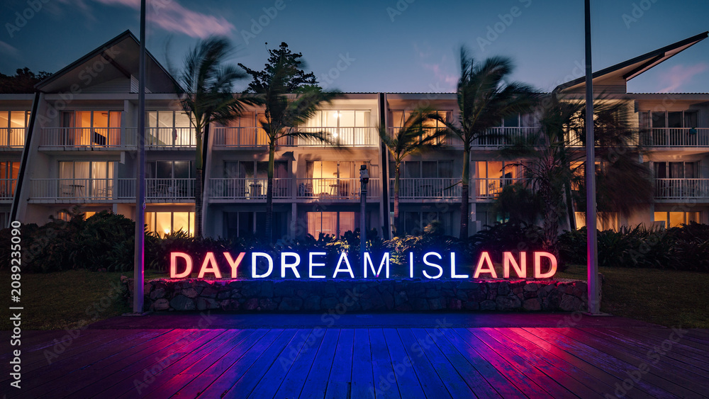 Obraz premium Whitsundays, QLD, Australia - Jun 28, 2026: Daydream Island hotel illuminated at night