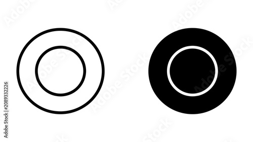 Schilderij op canvas Concentric Circles Contrast: Two simple geometric shapes, one a white ring within a larger white ring on a black background, and the other a black circle within a white ring on a black background