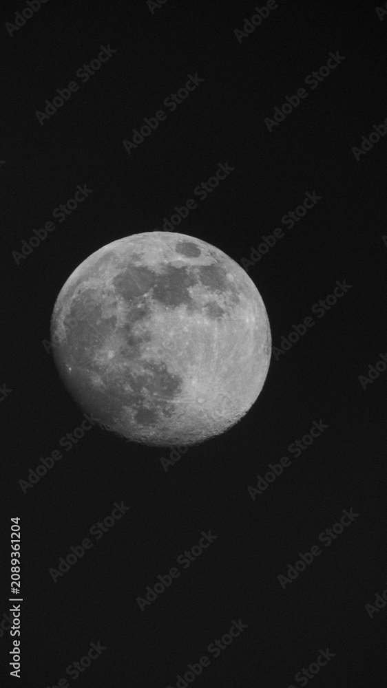 Fototapeta premium full moon over black