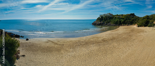 Foto Oropesa del Mar, en Castellón, Comunidad Valenciana, es una auténtica sorpresa de calas de aspecto natural, monumentos y playas