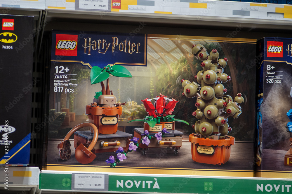 Obraz premium Lego Harry Potter Box on a Shelf Displaying Hogwarts Herbology Plants mandrake Construction Toy. Milan, Italy - June 24, 2026