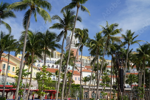 Sunset Town in Phu Quoc Vietnam, mediterrane Stadt an der Seilbahnstation