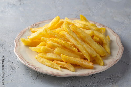 Crispy Golden French Fries ...