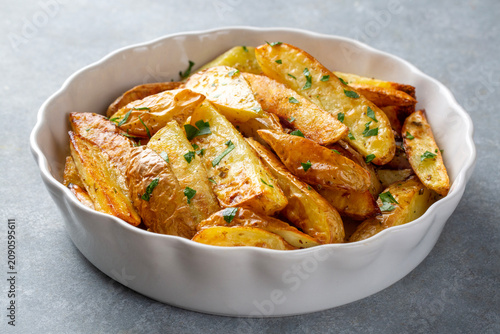 Roasted Potato Wedges with ...