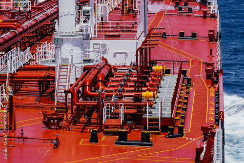 Cuadro en lienzo Oil tanker cargo manifold