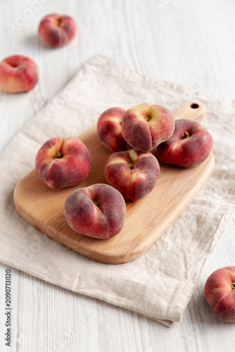Cuadro en lienzo Raw Organic Fig Peaches Ready to Eat