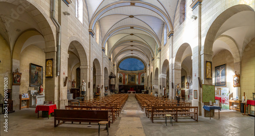 Canvastavla Riez, France - 07 03 2026: Cathedral of Notre-Dame-de-l'Assomption