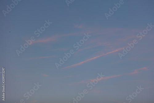 Overlay de Ciel trainées d'avion rose 