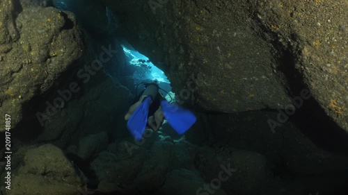 cave dive underwater diving blue scuba divers exploring