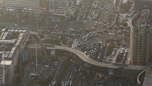 фотографія Aerial view busy city intersection, heavy car traffic jam