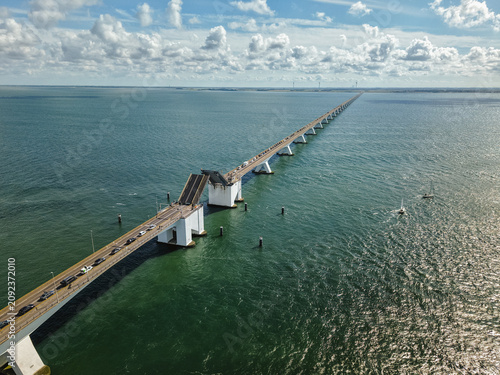 Cuadro en lienzo Zeeland Bridge spanning Oosterschelde estuary, bascule section open for sailing