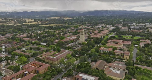 Stanford City California Aerial v6 drone flyover university campus area capturing landmark hoover tower, flying towards the main quad and entrance oval lawn - Shot with Mavic 3 Cine - June 2022