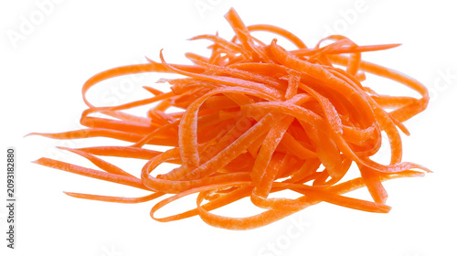 Fotografie Shredded raw carrots pile