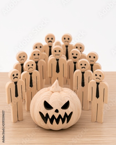 Diverse Workplace Hierarchy with Wooden Figures Representing Control and Emotion, Highlighting the Dynamics of Vertical Structures in Professional Environments
