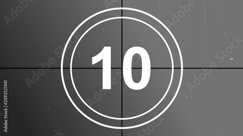 Old film 15 second countdown animation 15 to 0 classic retro movie countdown grain noise cinematic intro. High-quality 4K