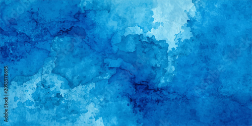 Foto Abstract Blue Watercolor Texture A fluid and ethereal abstract watercolor texture in shades of deep blue and icy white, evoking a sense of depth and movement