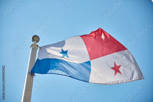 Photography The Panamanian flag on a flagpole at Toronto City Hall’s Nathan Phillips Square,