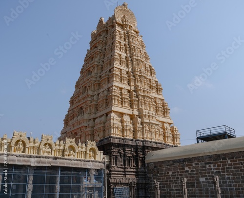 The Ekambareshwaran Temple is the largest and one of the most significant Shaivite temples in the holy city of Kanchipuram, Tamil Nadu, India.